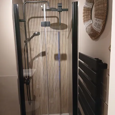 Meereszauber Mit Strandkorb In Der Saison Appartement